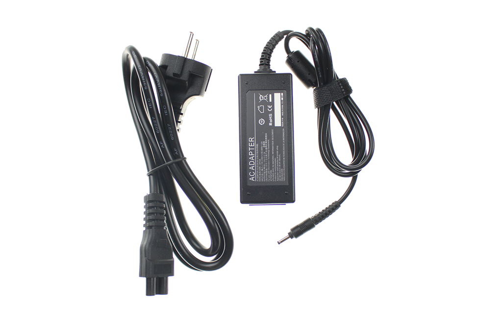 Cargador 19V 2.1A 40W - 3.0*1.1